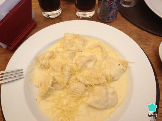 Ravioli de cuatro quesos