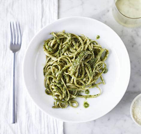 Pesto Genovese con albahaca morada