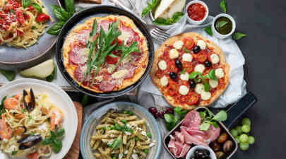 Trenette al Pesto con Almejas y Tomates Cherry
