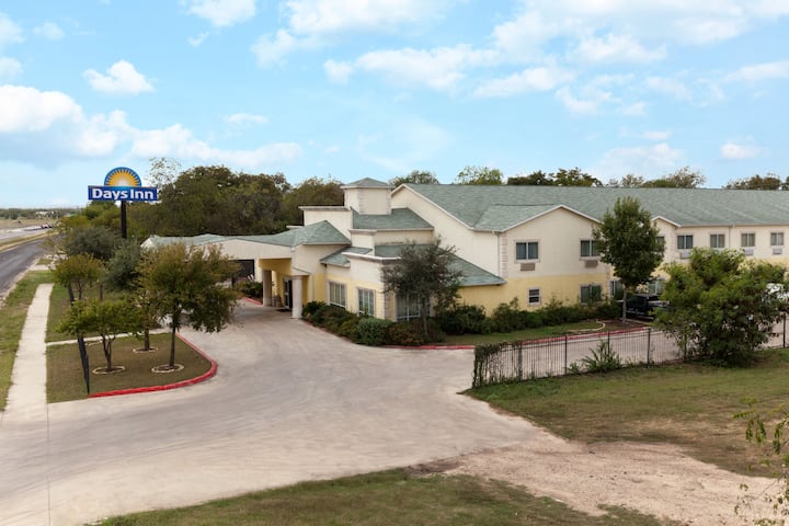 8. The Palo Alto Inn