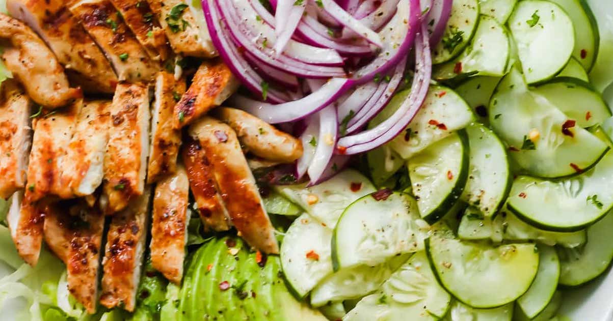Grilled Chicken and Avocado Salad