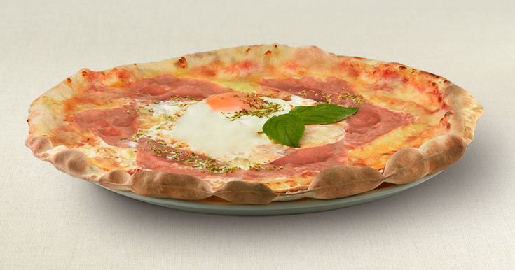 Pizza Quattro Formaggi con jamón serrano