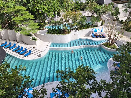 9. The Royal Paradise Hotel & Spa