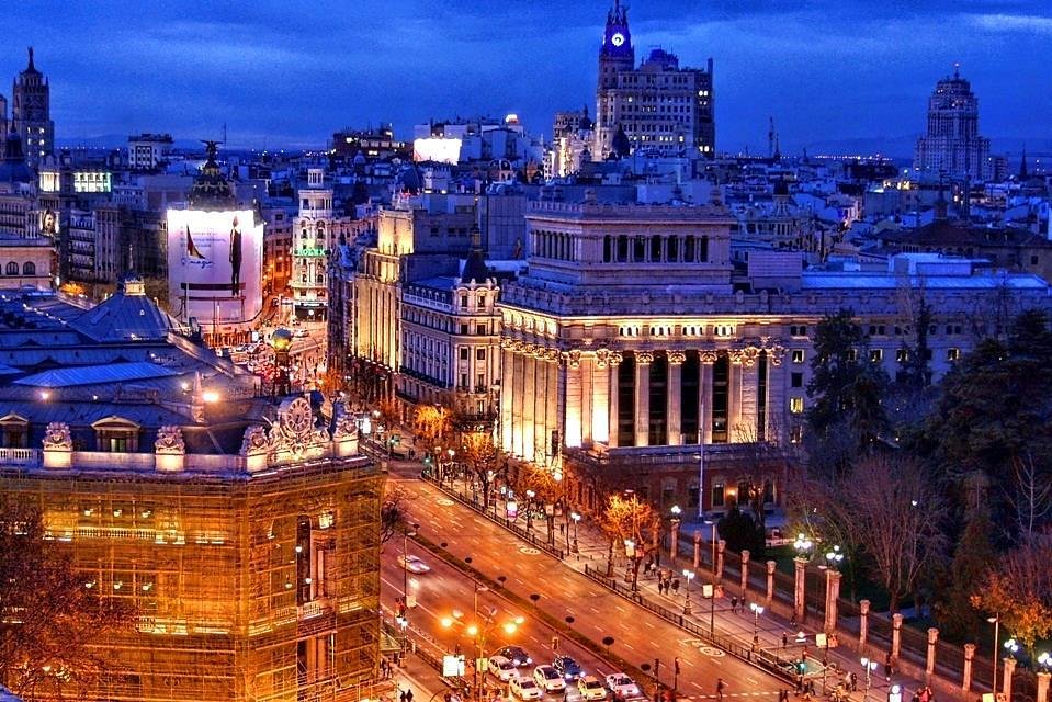 Attend a concert at the Palacio de Cibeles