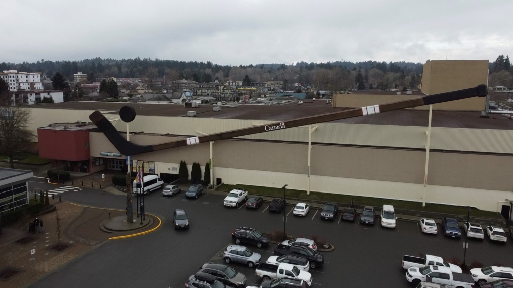Vancouver is home to the world's largest hockey stick