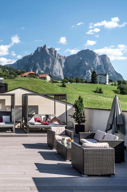 Rtina Panorama Hotel