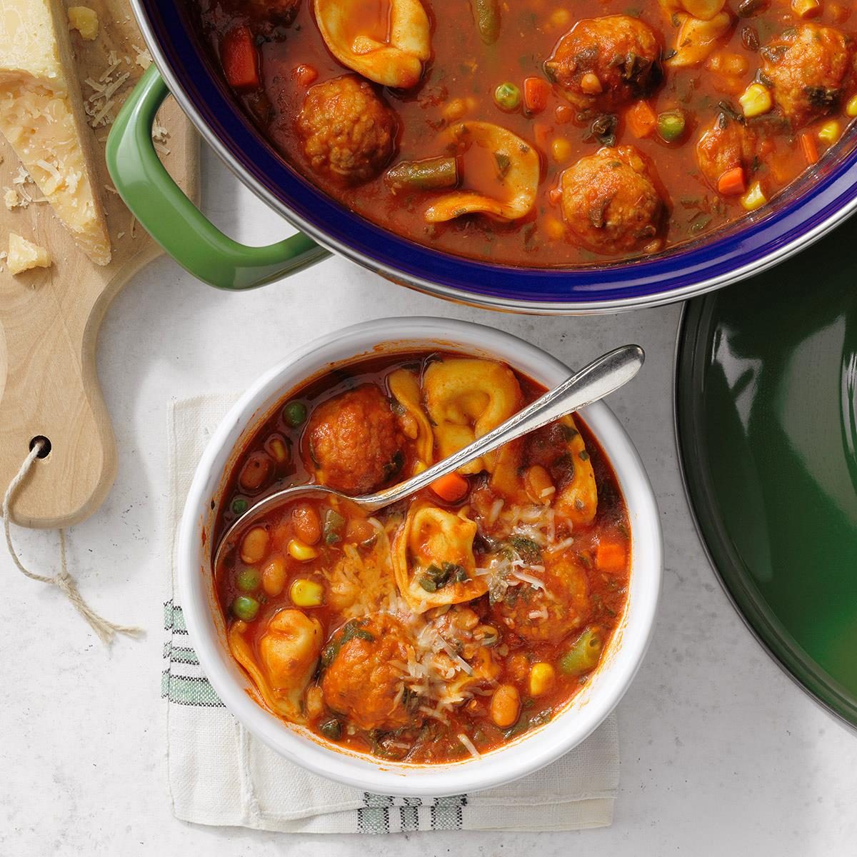 Dutch Oven Minestrone Soup