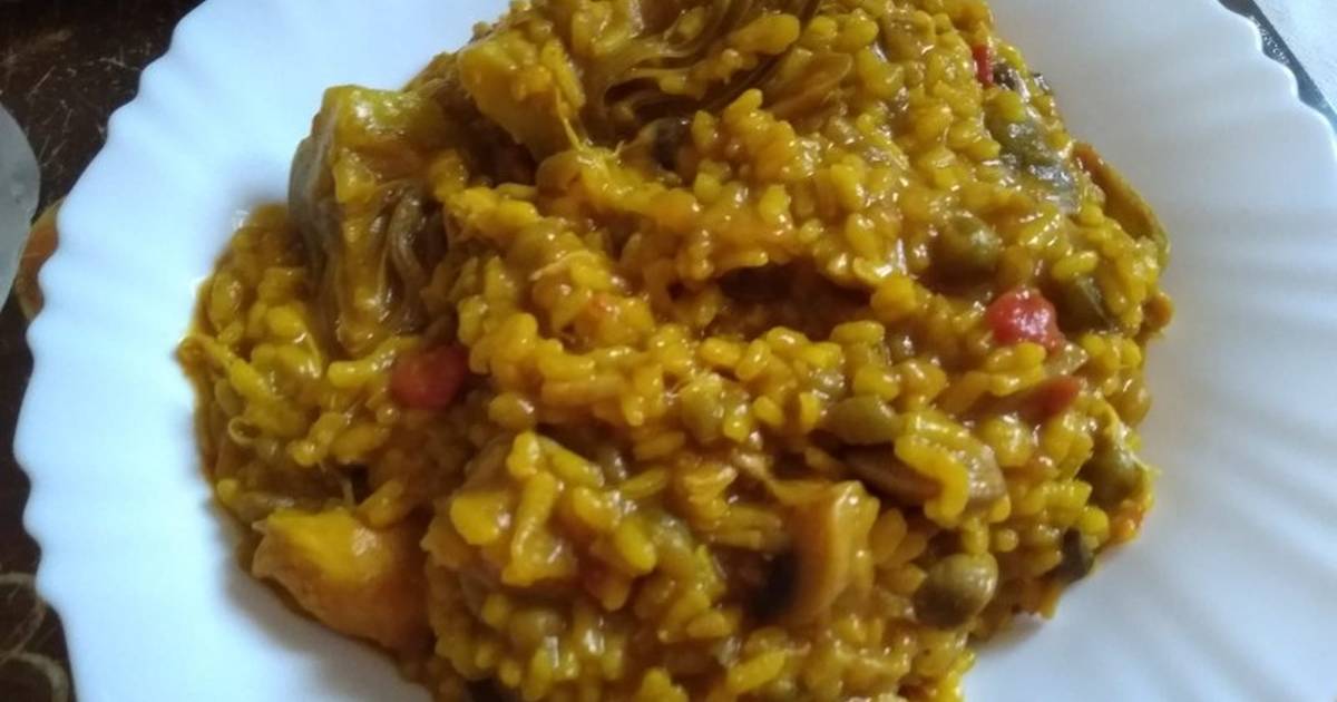 Arroz con almejas y pollo