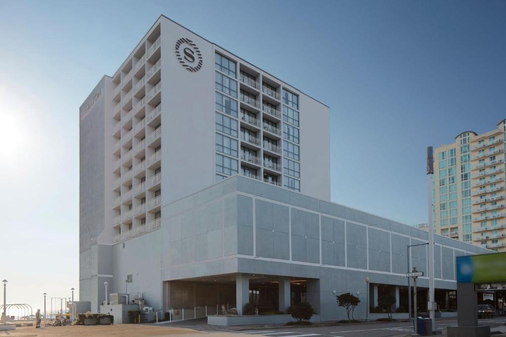 Oceanfront Hotel