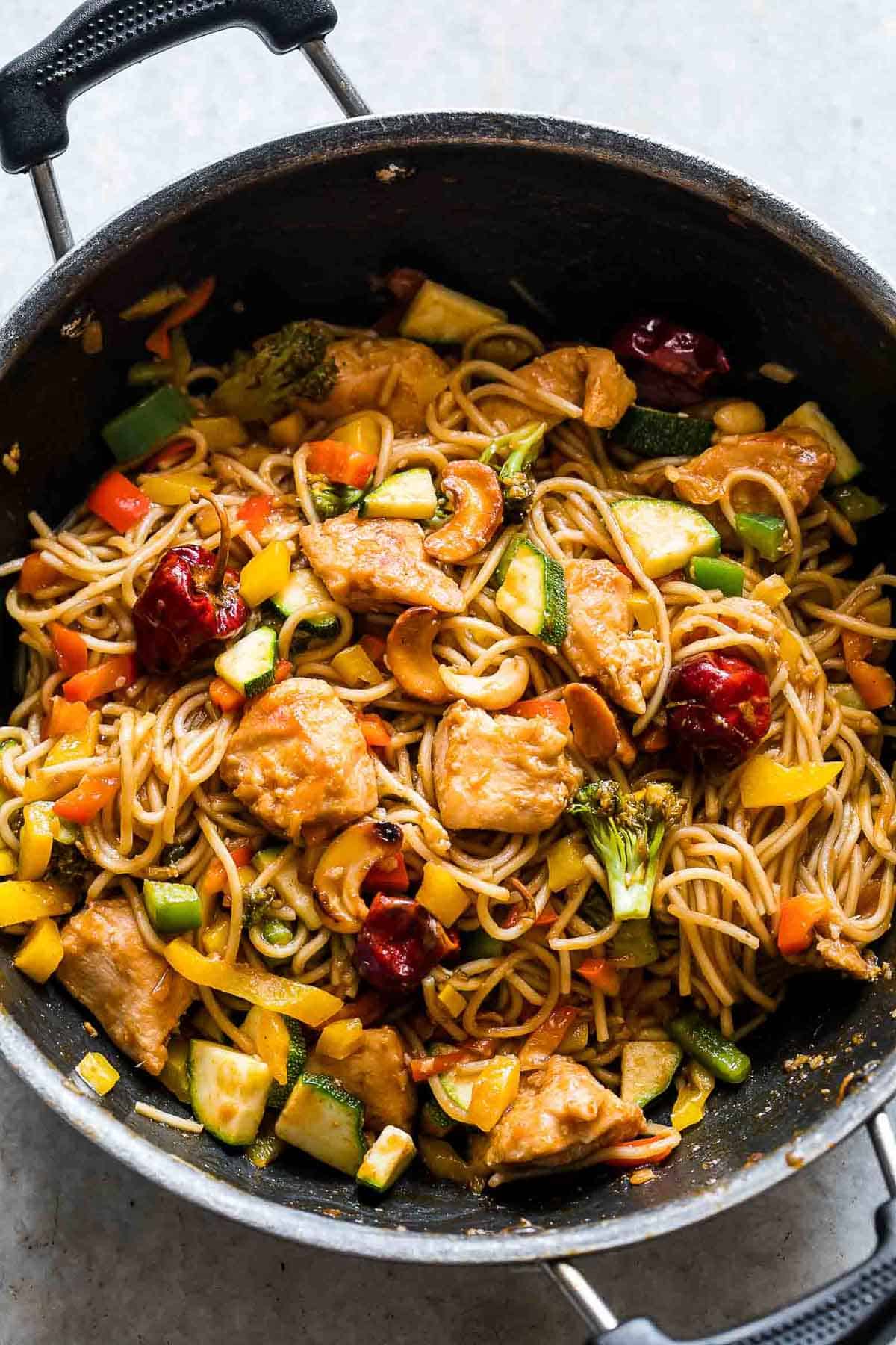 Cashew Chicken Chowmein