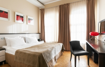 Nevsky Forum Hotel