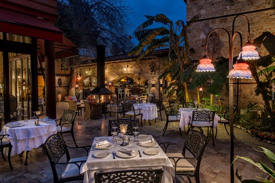 Seraser Brasserie