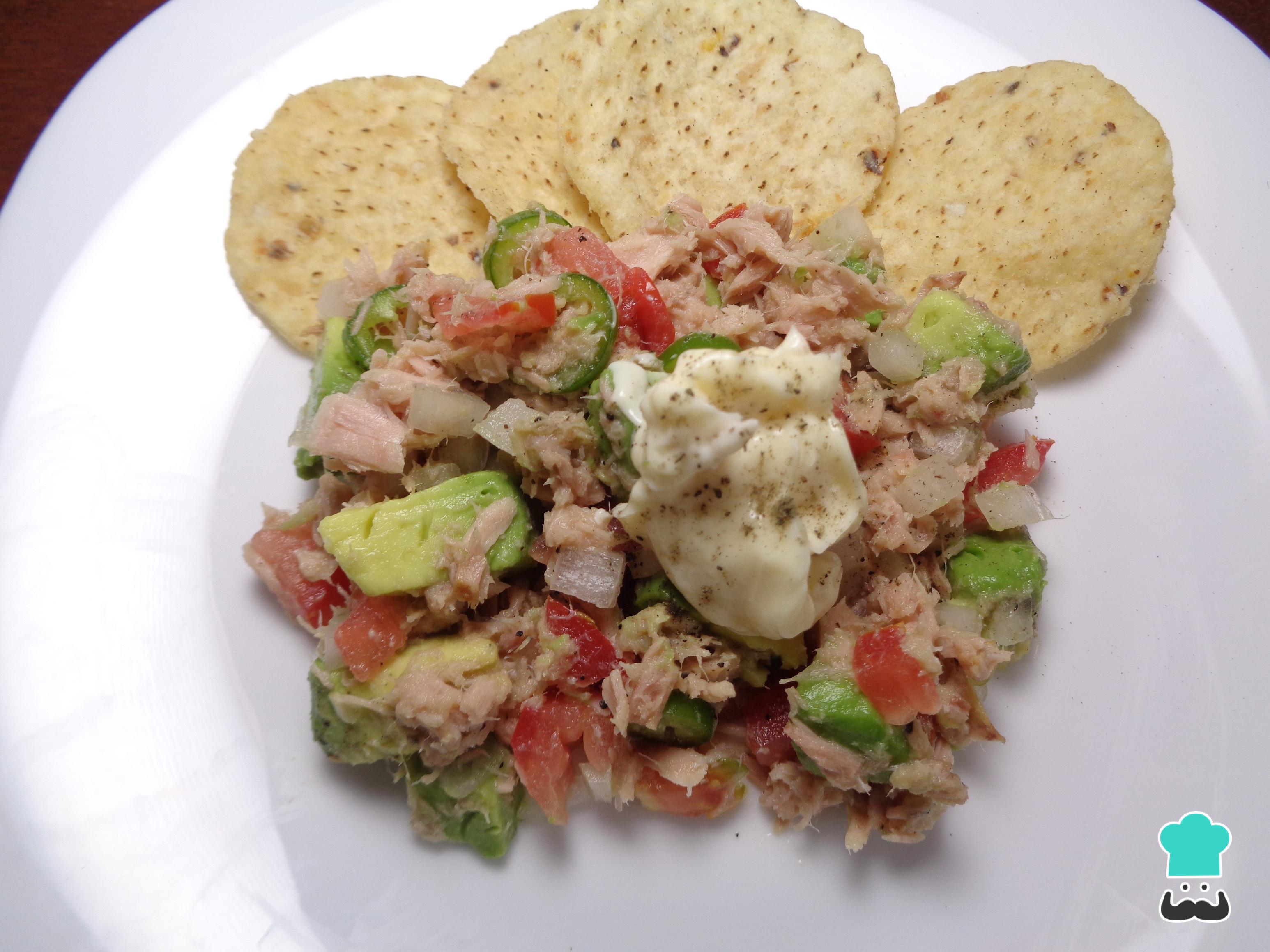 Bonito en escabeche a la mexicana