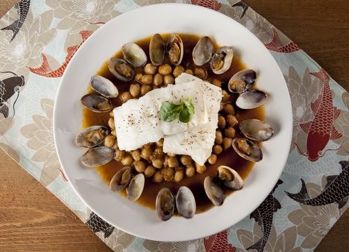 Bacalao al Pil-Pil con Gambas y Almejas: Receta Paso a Paso con Robot de Cocina