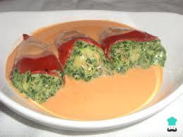 Pimientos del piquillo rellenos de espinacas