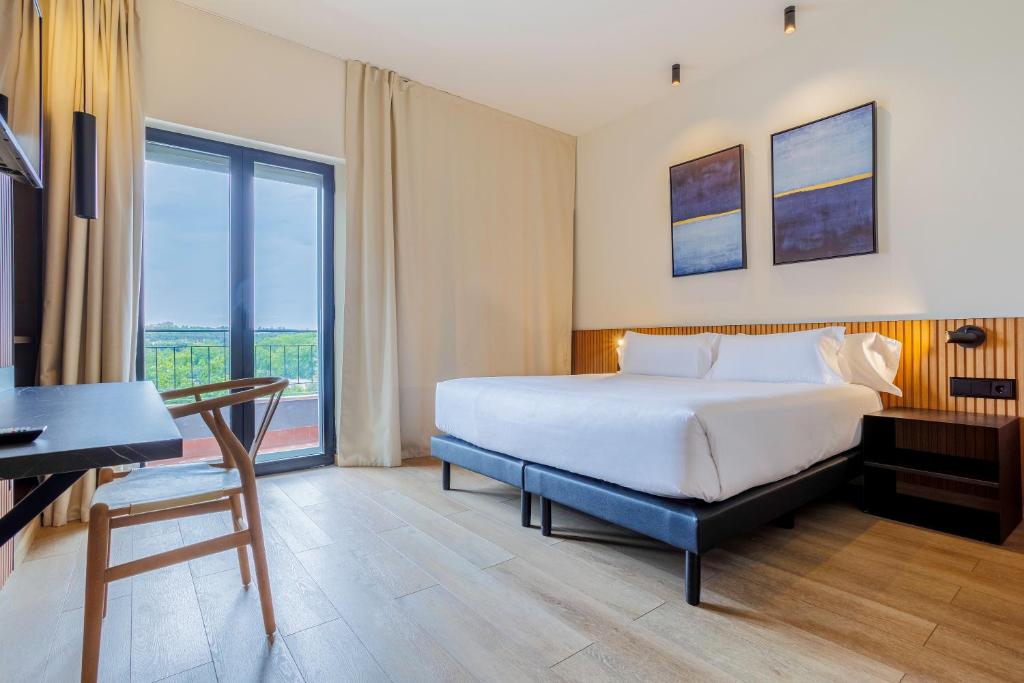 Hotel Acta Madfor