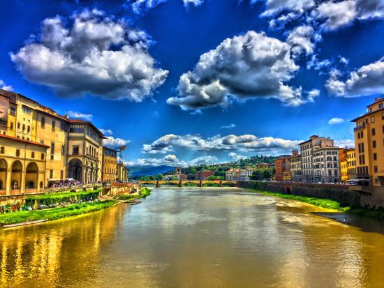 Discover the Ponte Vecchio