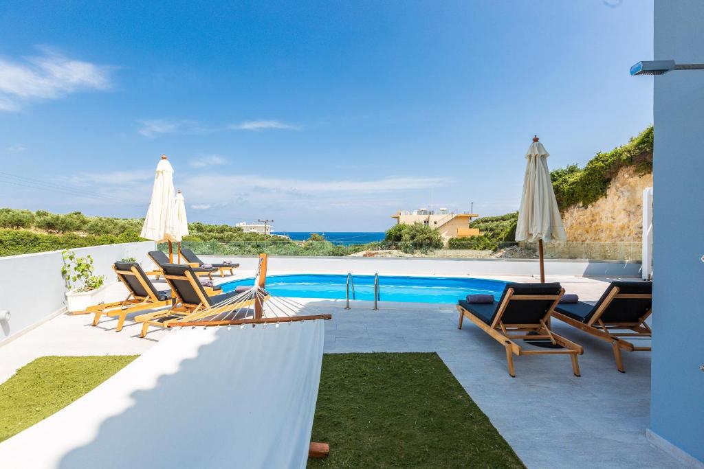 Villa Coastal Retreat