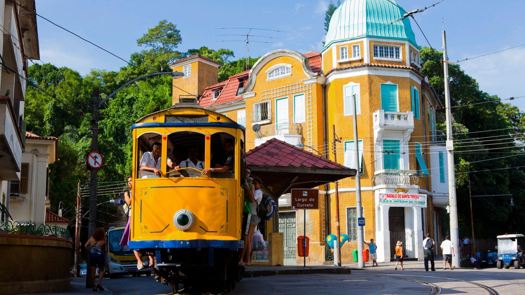 Explore the Santa Teresa Neighborhood