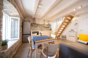 Pet-Friendly Hotel Biševo