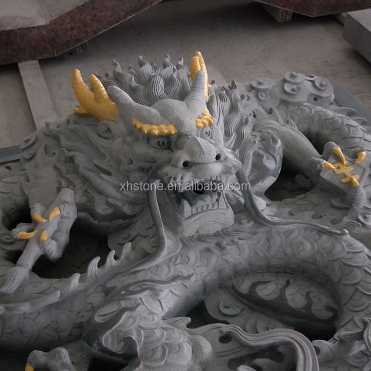 Decorative Garden Statue: Chinese Dragon