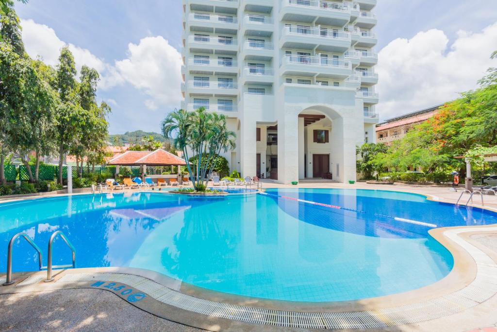 Waterfront Suites