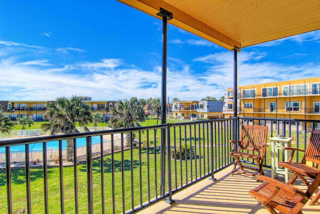 Island Retreat Condominiums
