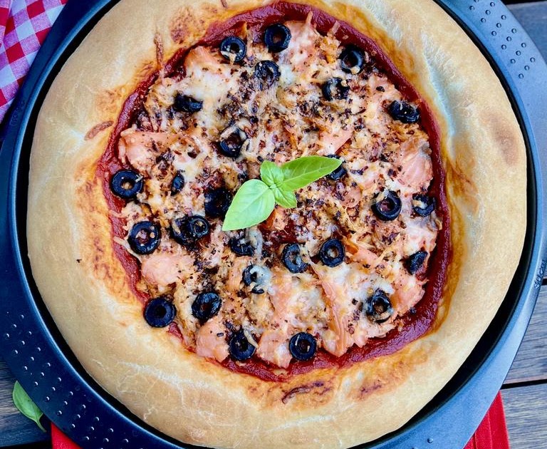 Pizza Marinara con masa de boniato