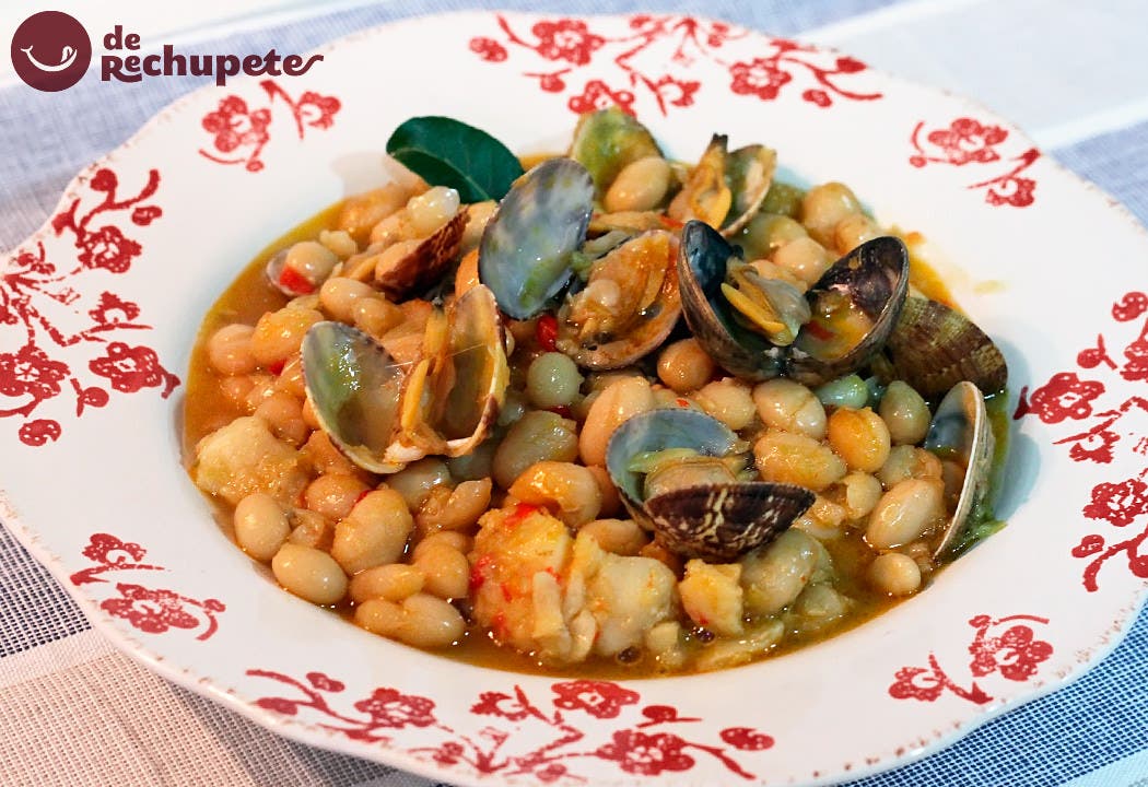 Receta de Pochas con almejas y bacalao