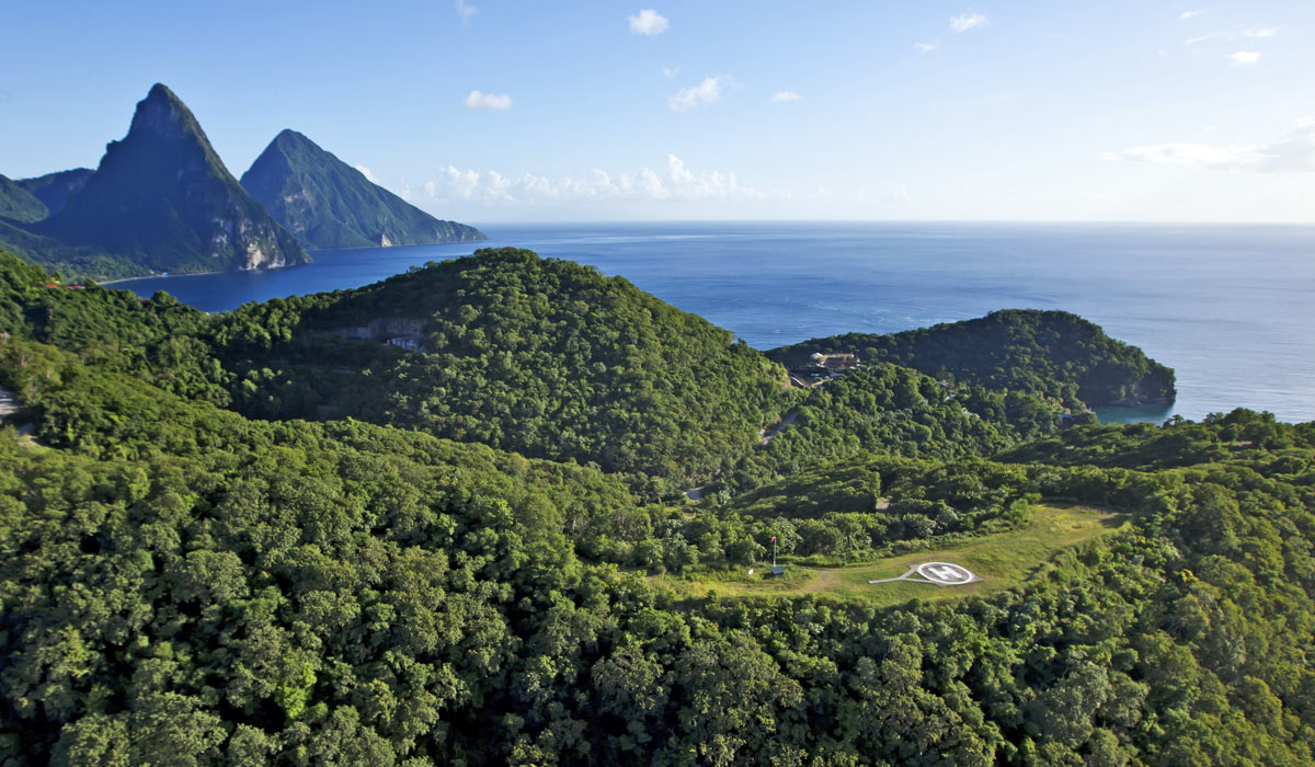 Jade Mountain Resort