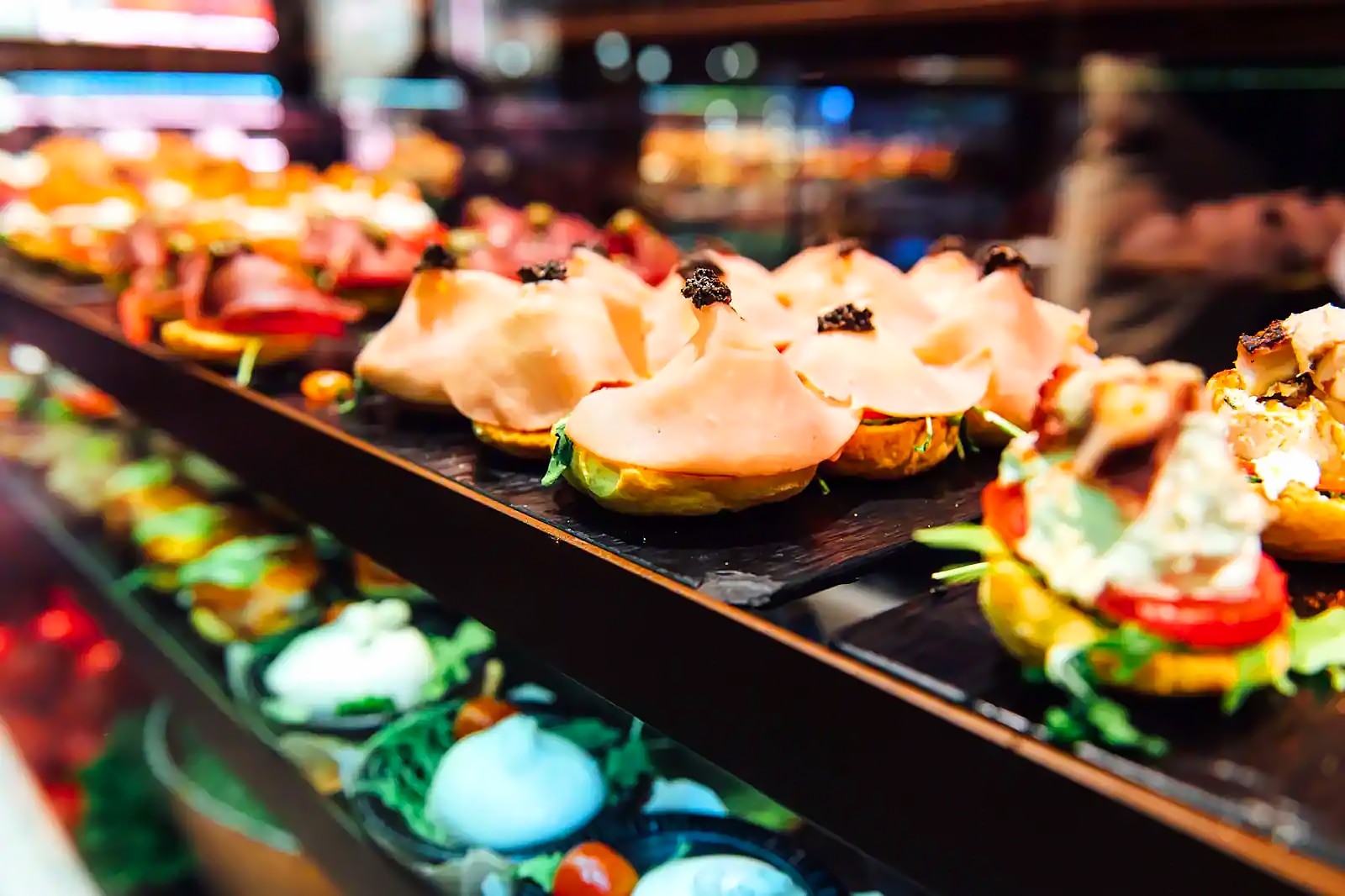 Enjoy a Traditional Spanish Meal