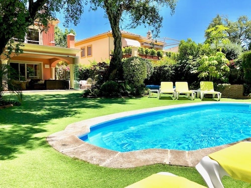 Beachfront Villa with Private Access