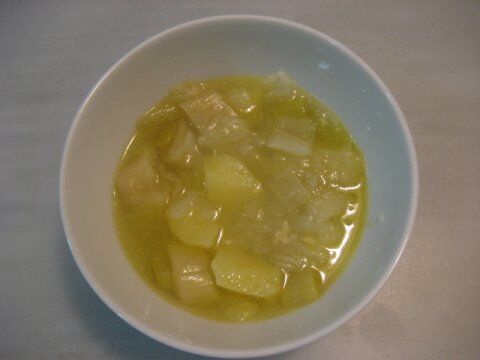 Porrusalda con hierbas frescas