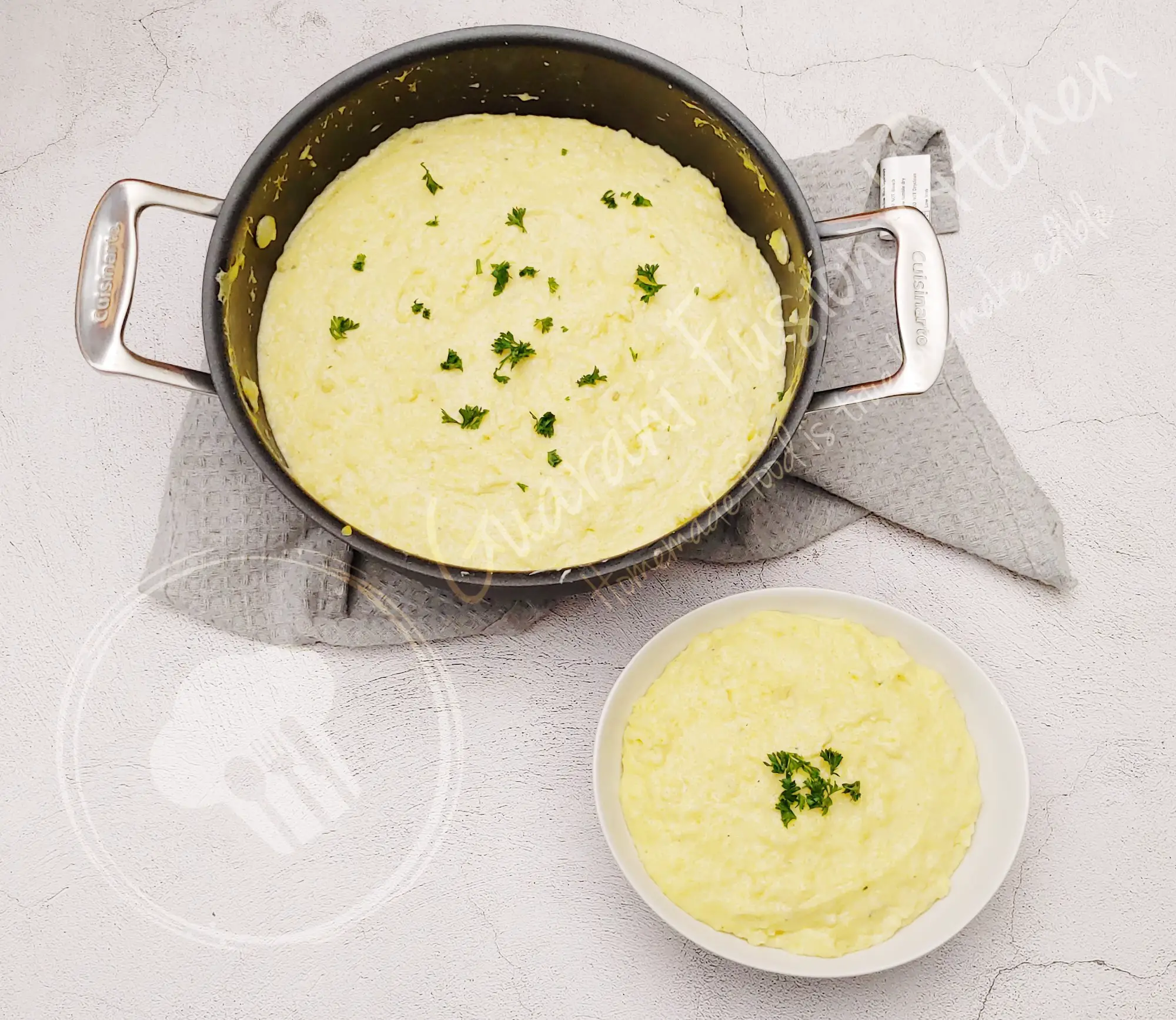 Polenta con espinacas y queso feta