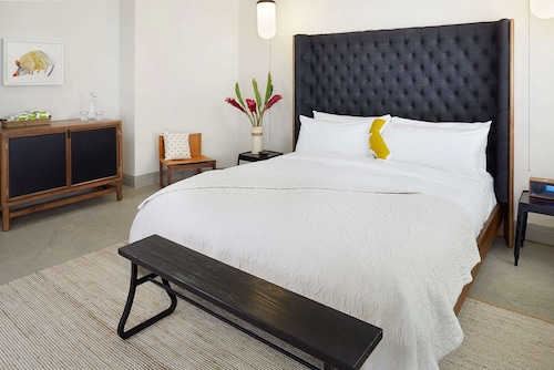 Hotel G
