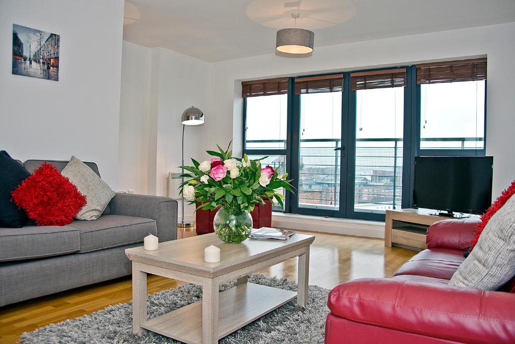 Base Serviced Apartments - Duke Street