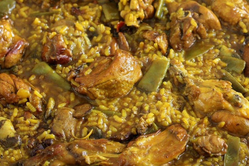 Receta rápida de Paella Valenciana con un toque moderno