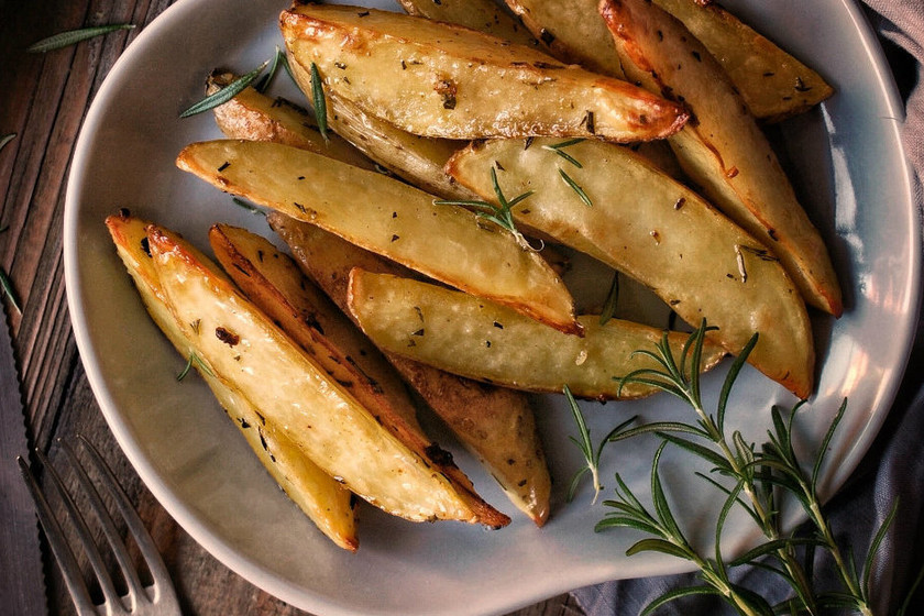 Patatas al horno con romero y miel