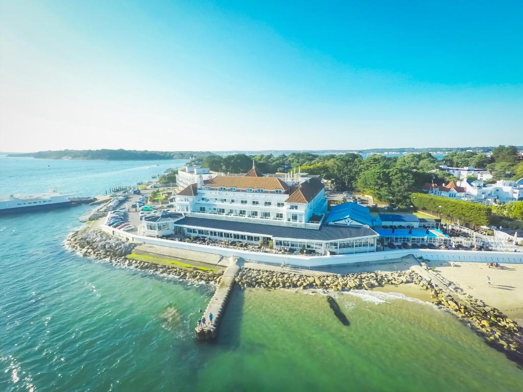 Beachfront Haven Hotel