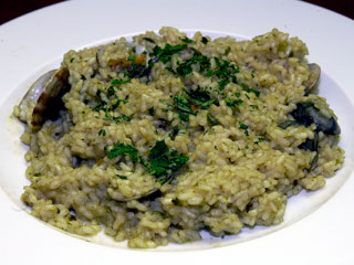 Arroz con almejas y pimientos