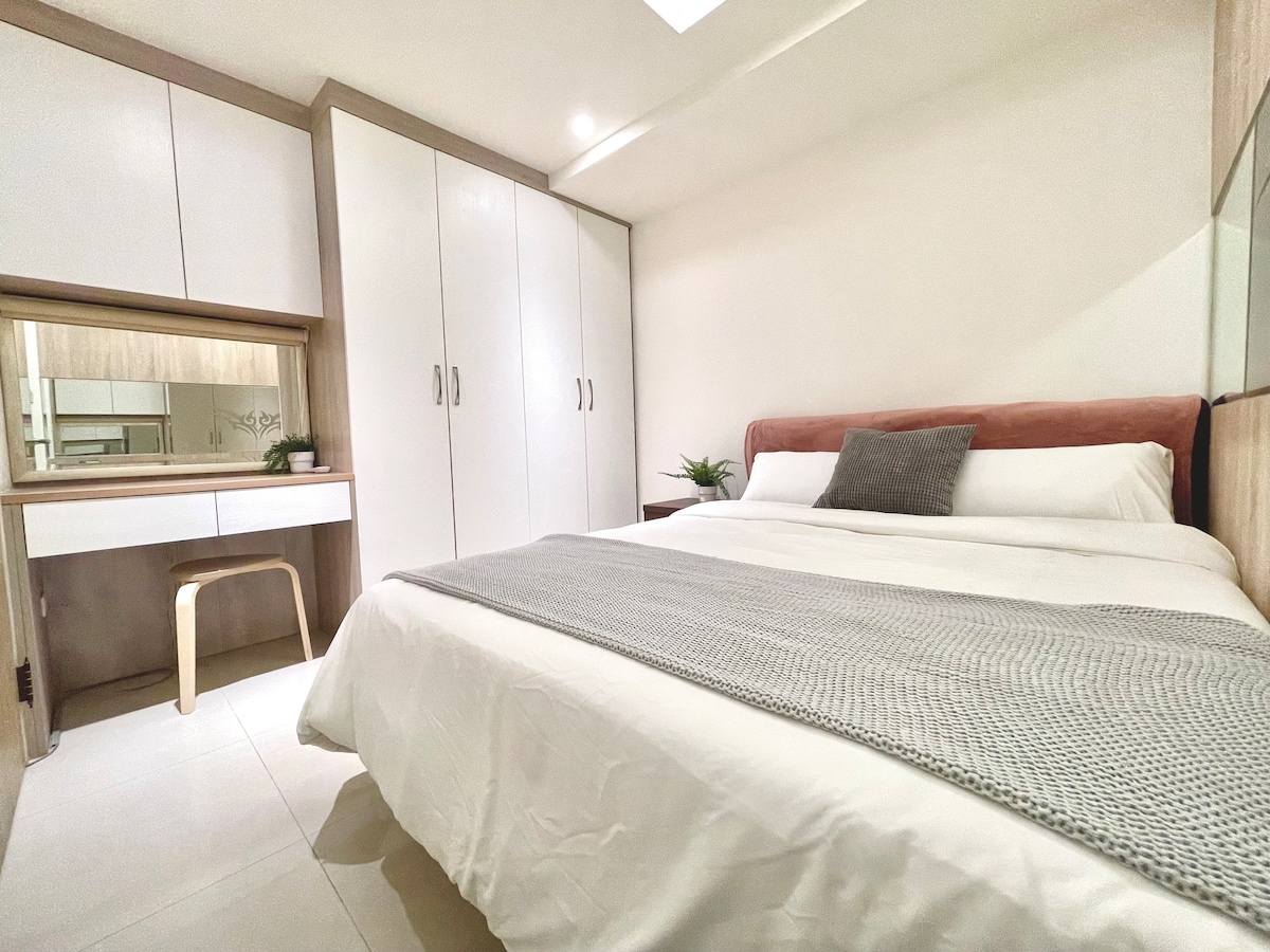 Charming Apartment in Ximending District