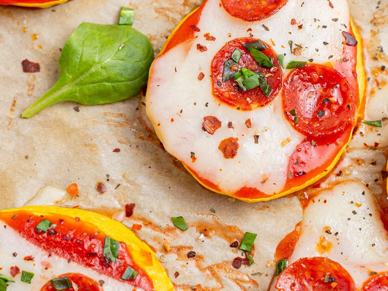 Pizza Margherita con calabacín
