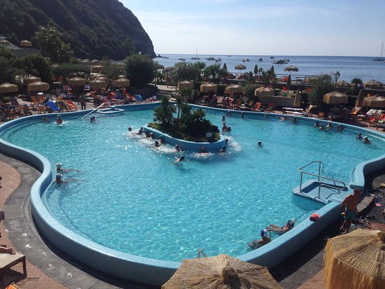 Relax at the Beautiful Gulf of Naples