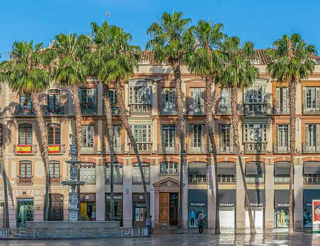 Modern Apartment in Malaga's Trendy Neighborhood