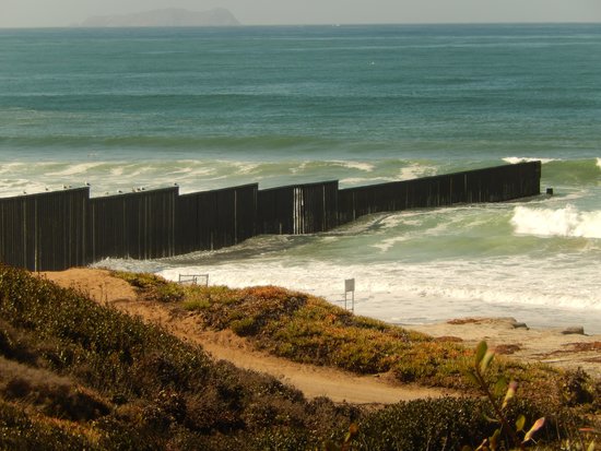 Discover Border Field State Park