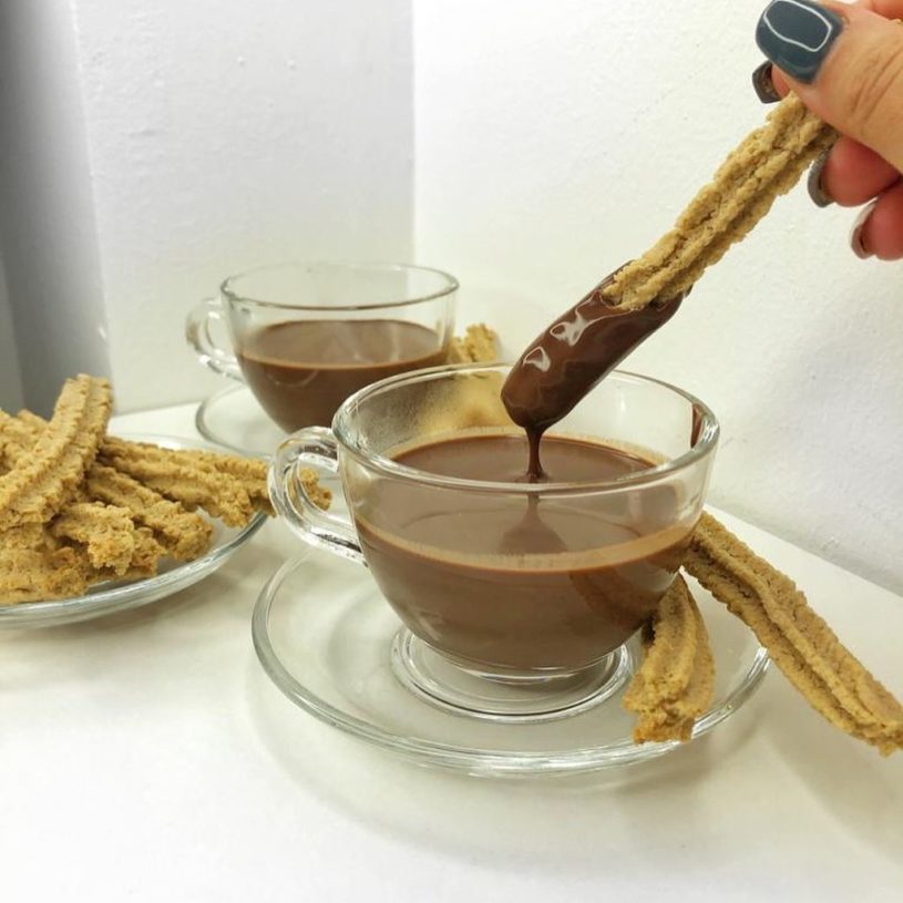 Churros con chocolate - Receta saludable