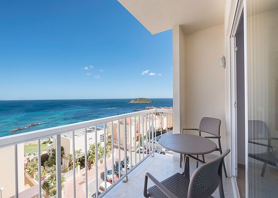 Azuline Hotel Coral Beach