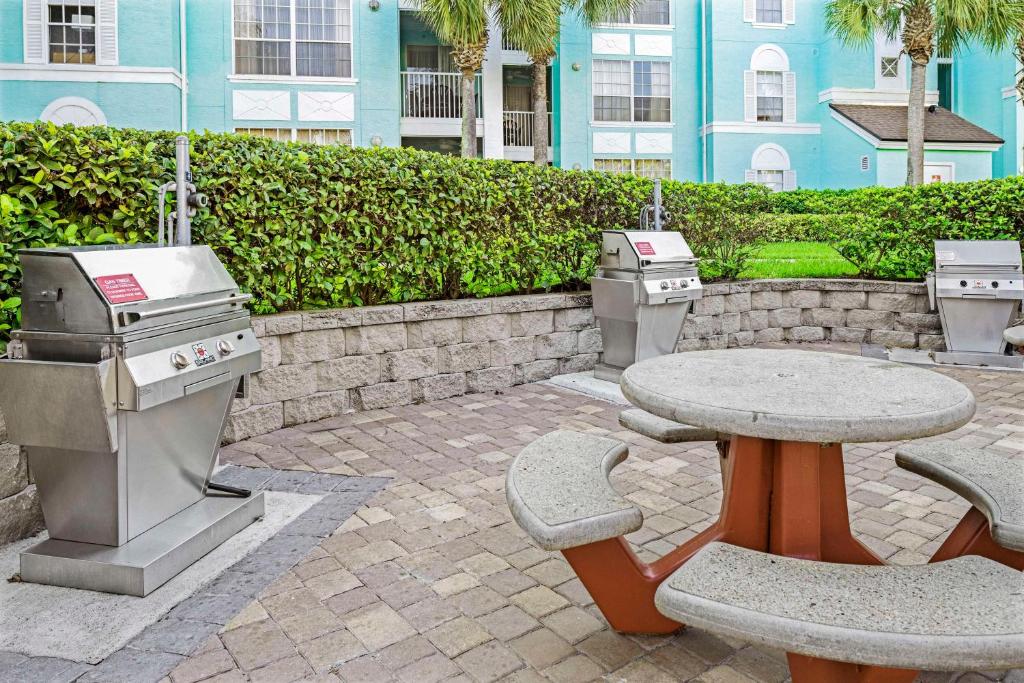 10. The Villas of Grand Cypress