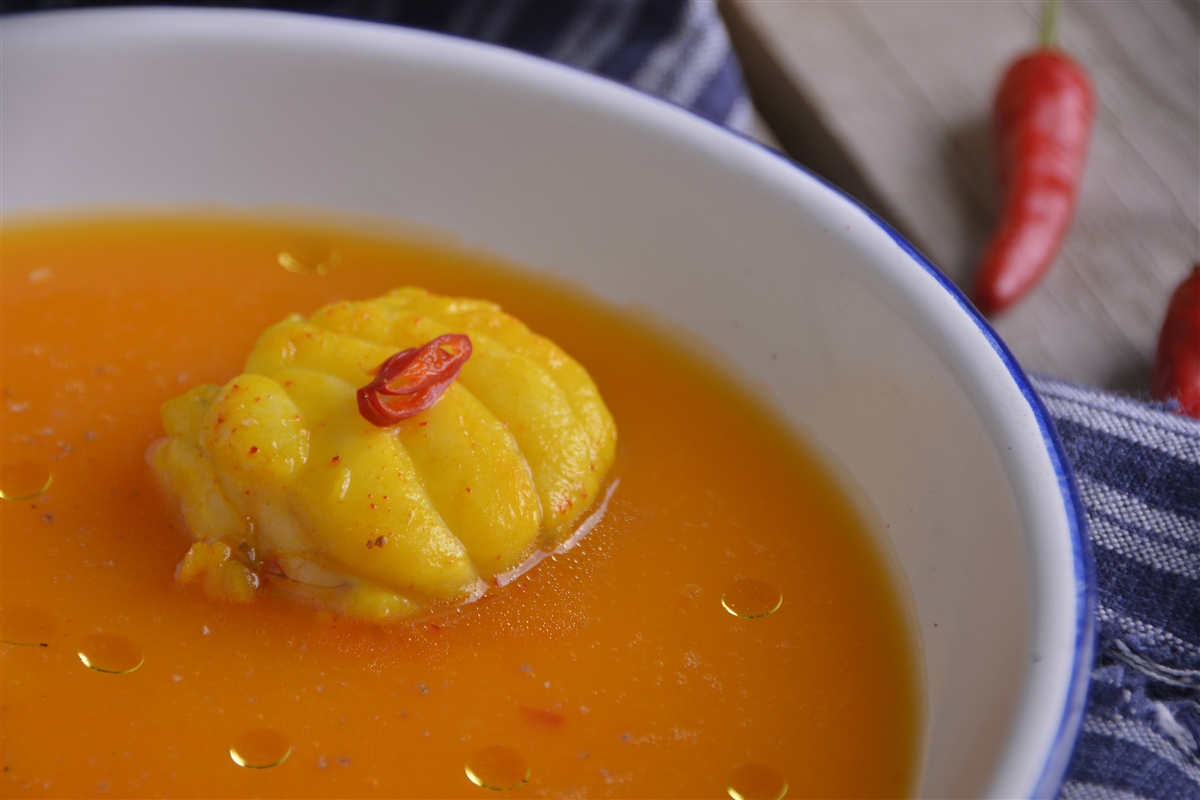 Sopa de pescado y calabaza