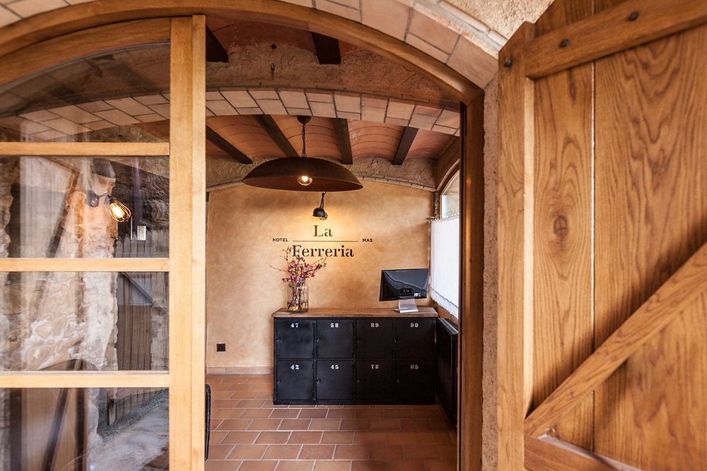 Rustic Villa with Countryside Charm